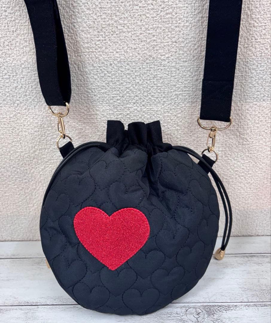 ハンドメイド　ウサミミ丸底巾着ファーバッグ　丸型巾着バッグ