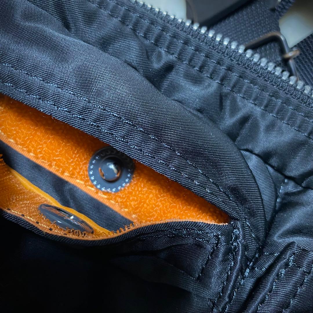 【極美品】 PORTER TANKERタンカー ボディバッグ コブラバックル