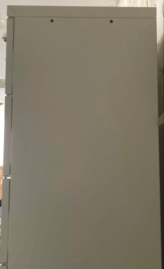 多人数ロッカー　鍵付きロッカー　シューズロッカー　28人用　番号付き