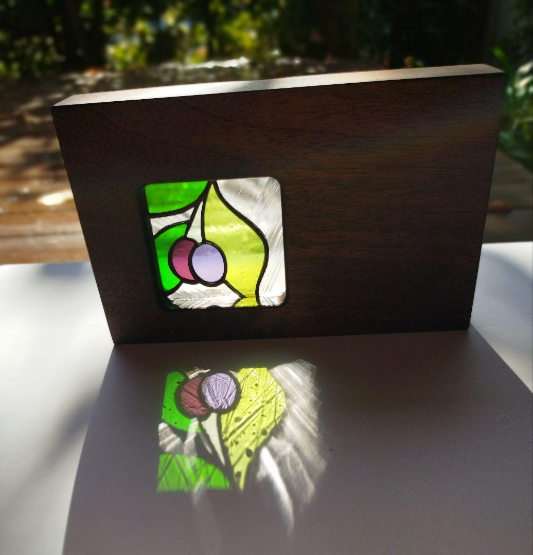 プチステンドグラス　木の実