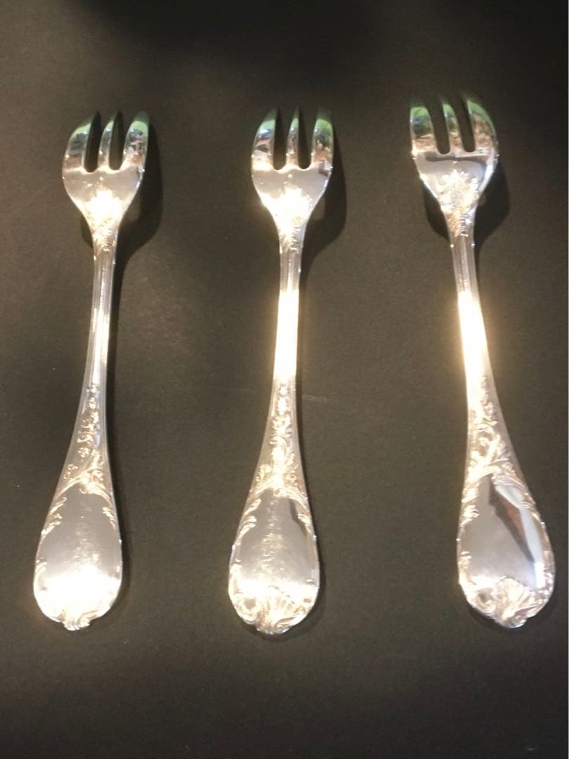 3本クリストフル⭐️マルリーケーキフォーク