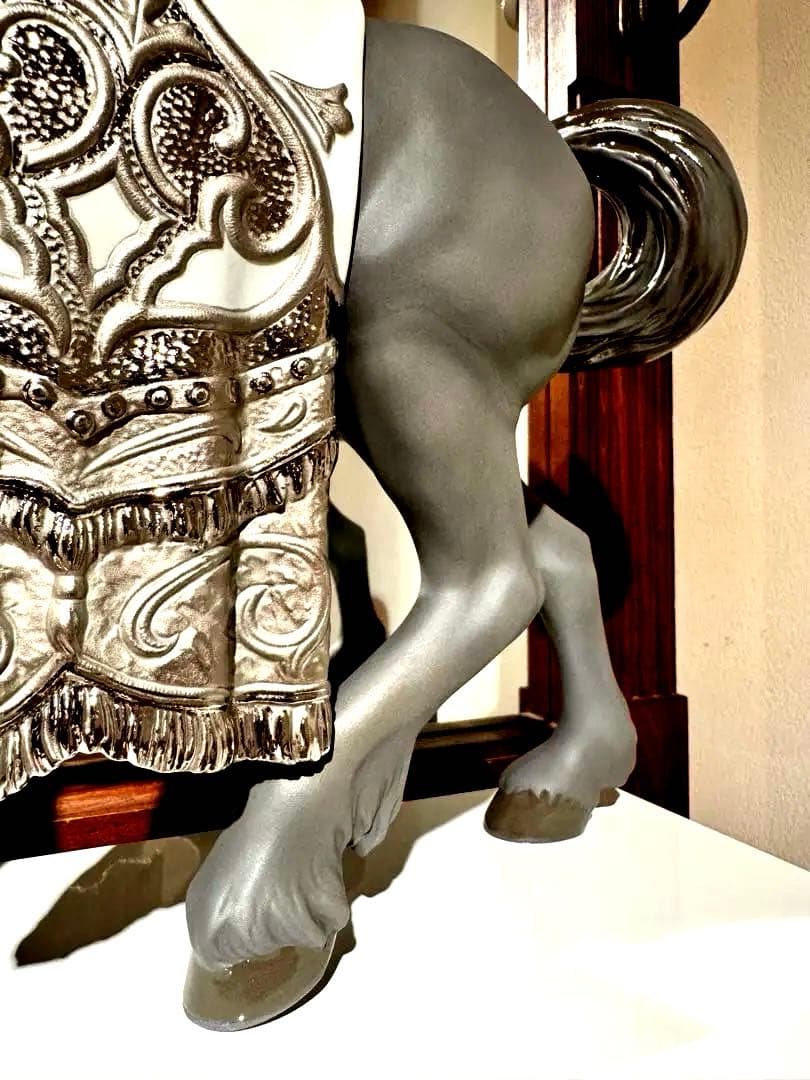 【極美品46.2万円】リヤドロ 威風堂々 リデコ シルバー　LLADRO