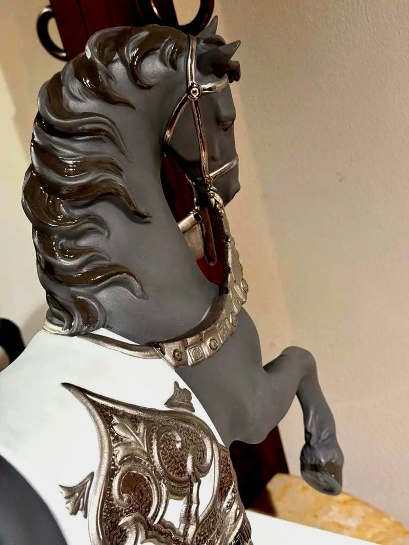 【極美品46.2万円】リヤドロ 威風堂々 リデコ シルバー　LLADRO