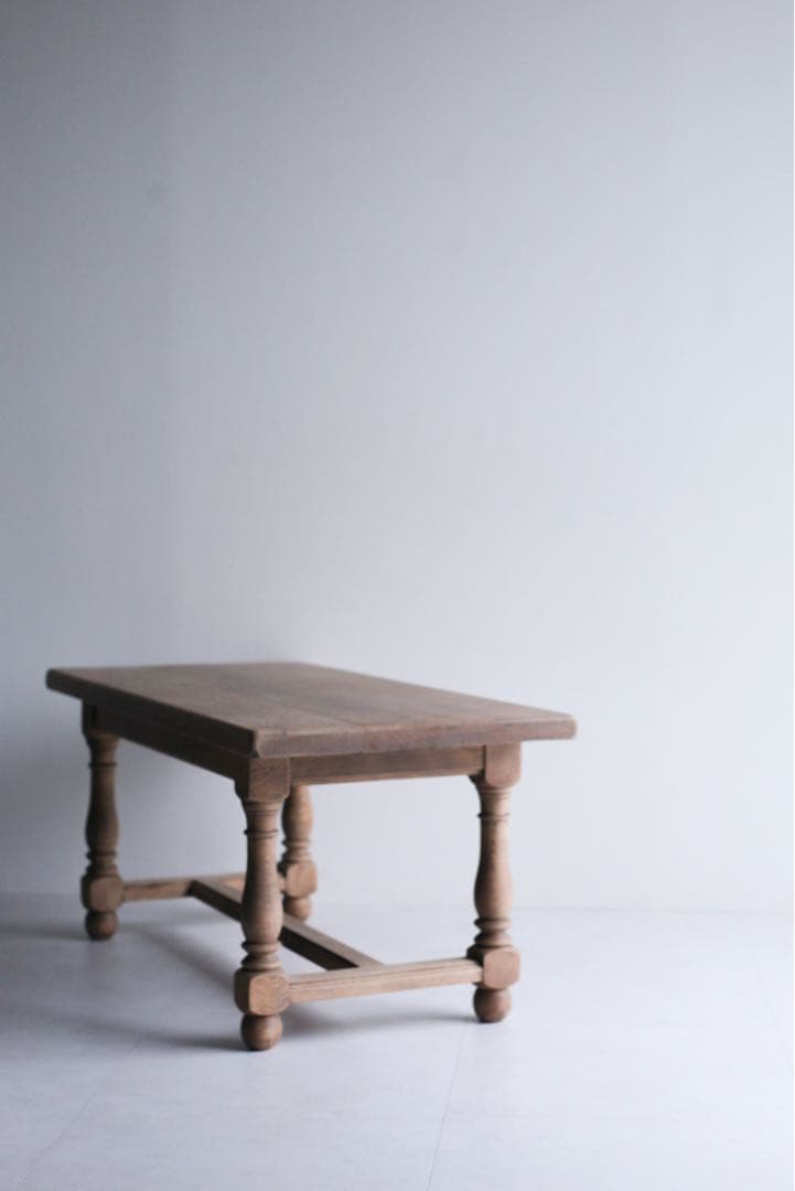 フランス　ローテーブル　サイドテーブル　ブロカント　オーク材　無垢材　古家具
