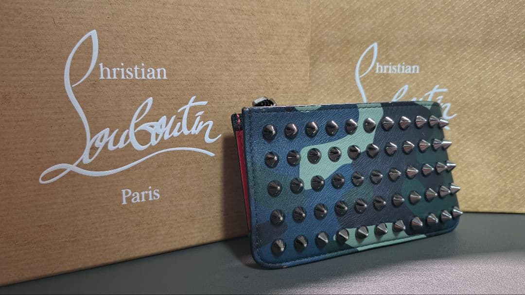 Christian Louboutin カモフラージュ フラグメントケース