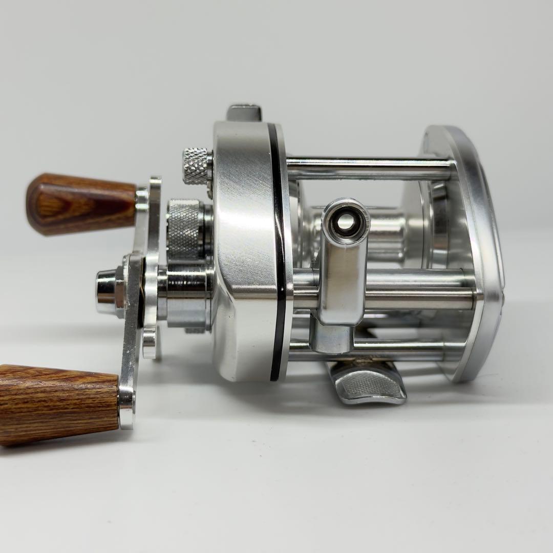 【新品】シマノバンタム200 shimano bantam 200