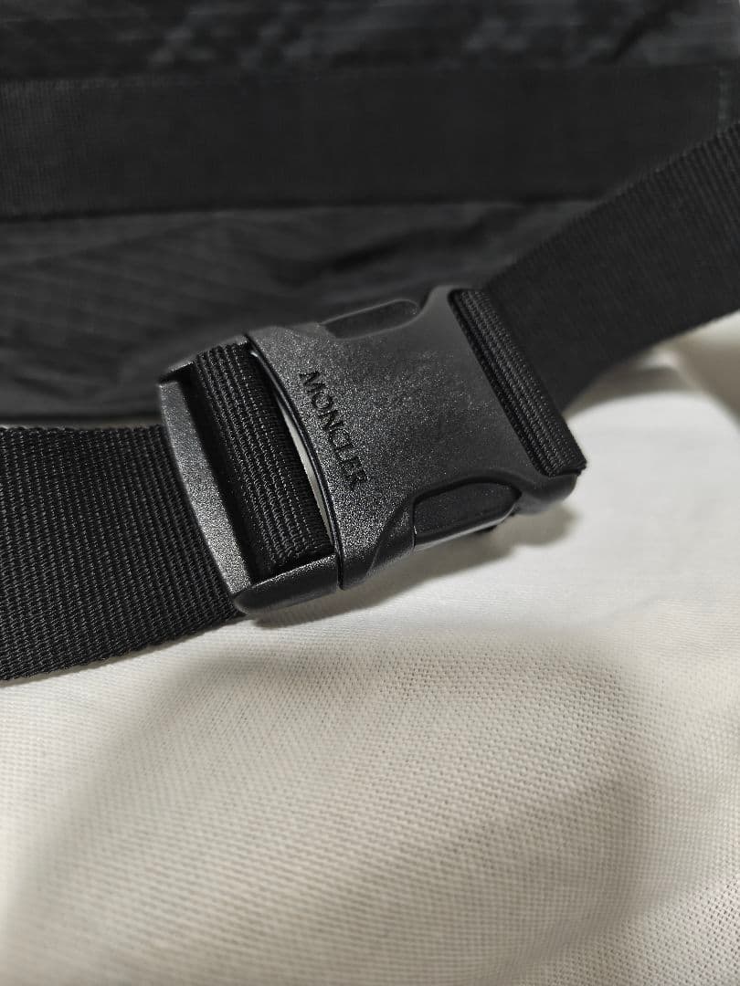 MONCLER ALCHEMY ボディバッグ