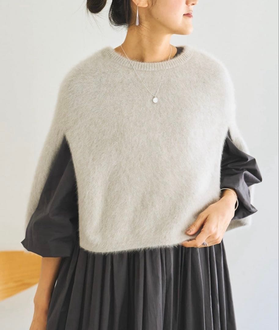 BEARDSLEY ファーニットポンチョ　ライトグレー