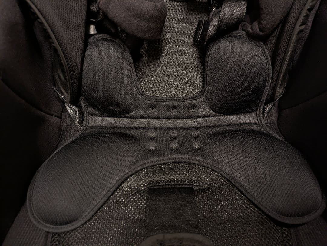 【美品】Aprica ラクーナ クッションフリー ブラック AB型