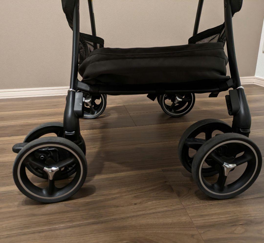 【美品】Aprica ラクーナ クッションフリー ブラック AB型