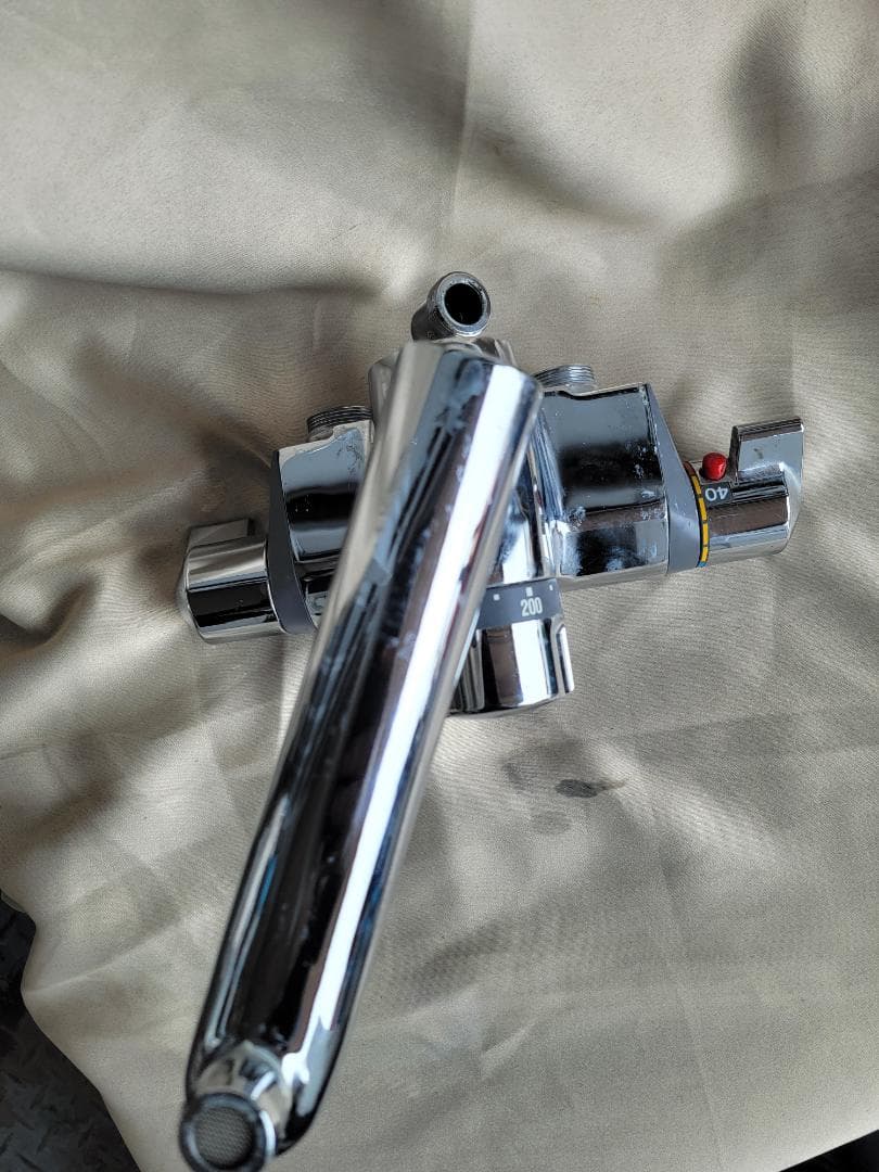 TOTO 定量止水付きシャワーサーモ水栓 TMF47CN