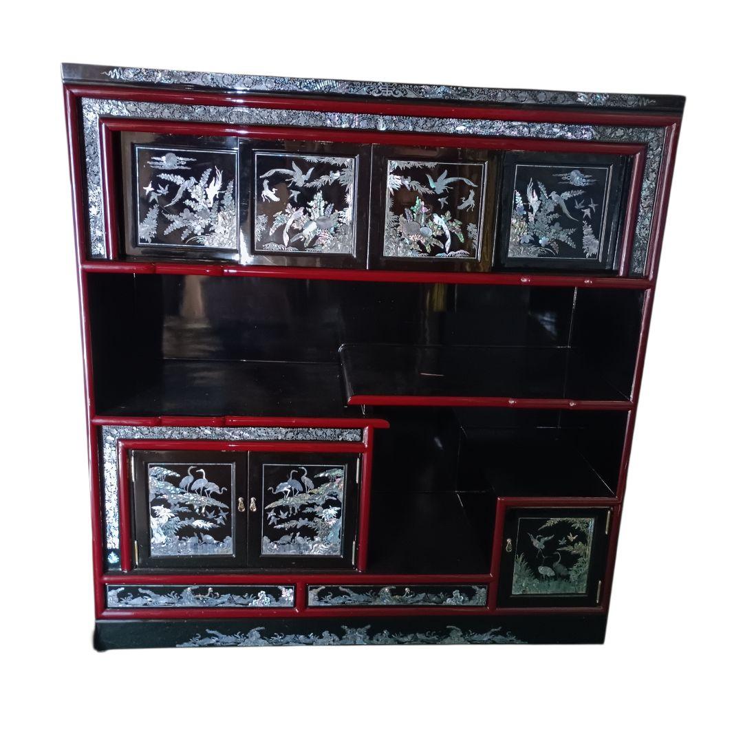 飾り棚　漆塗り　螺鈿入　朱赤　民芸家具　七門