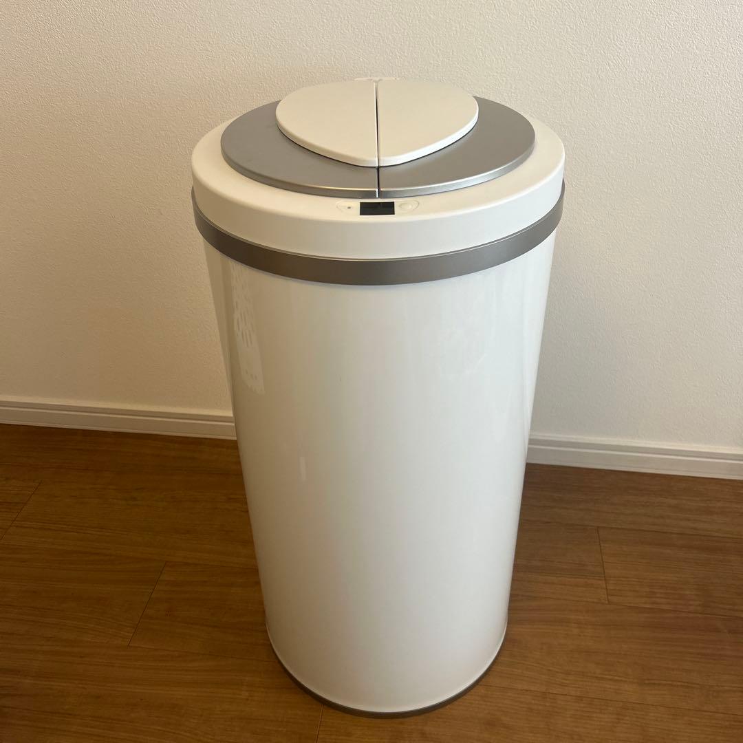 ZitA ジータ 自動開閉　ゴミ箱 45L ホワイト
