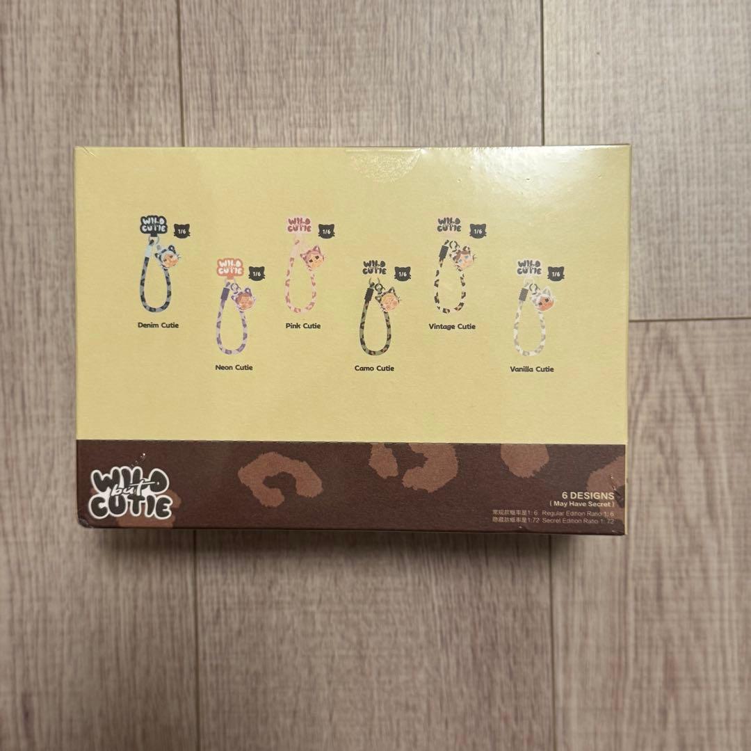 Crybaby Wild but Cutie フォンチャーム アソートボックス