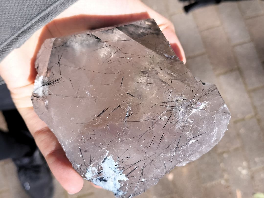 ブルーザギマウンテンクォーツ　1kg超え