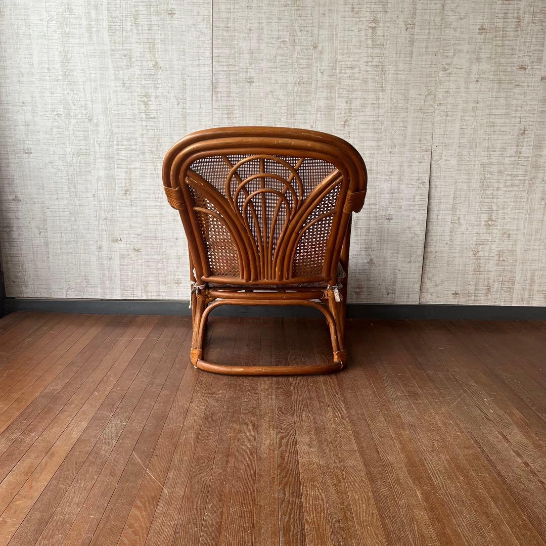 【アンティーク】① 籐 ラタンチェア アームチェア 椅子 クッションチェア