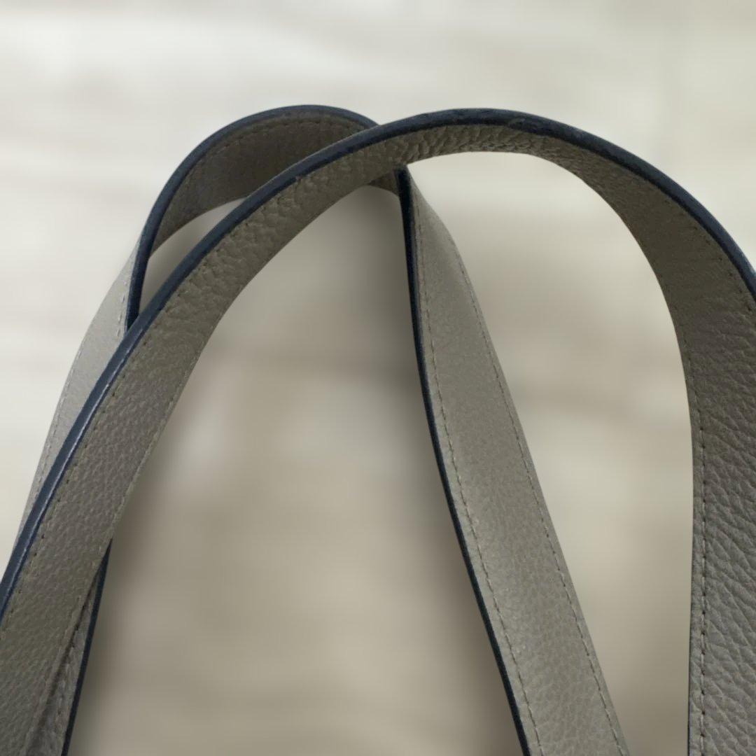 FURLA トートバッグ