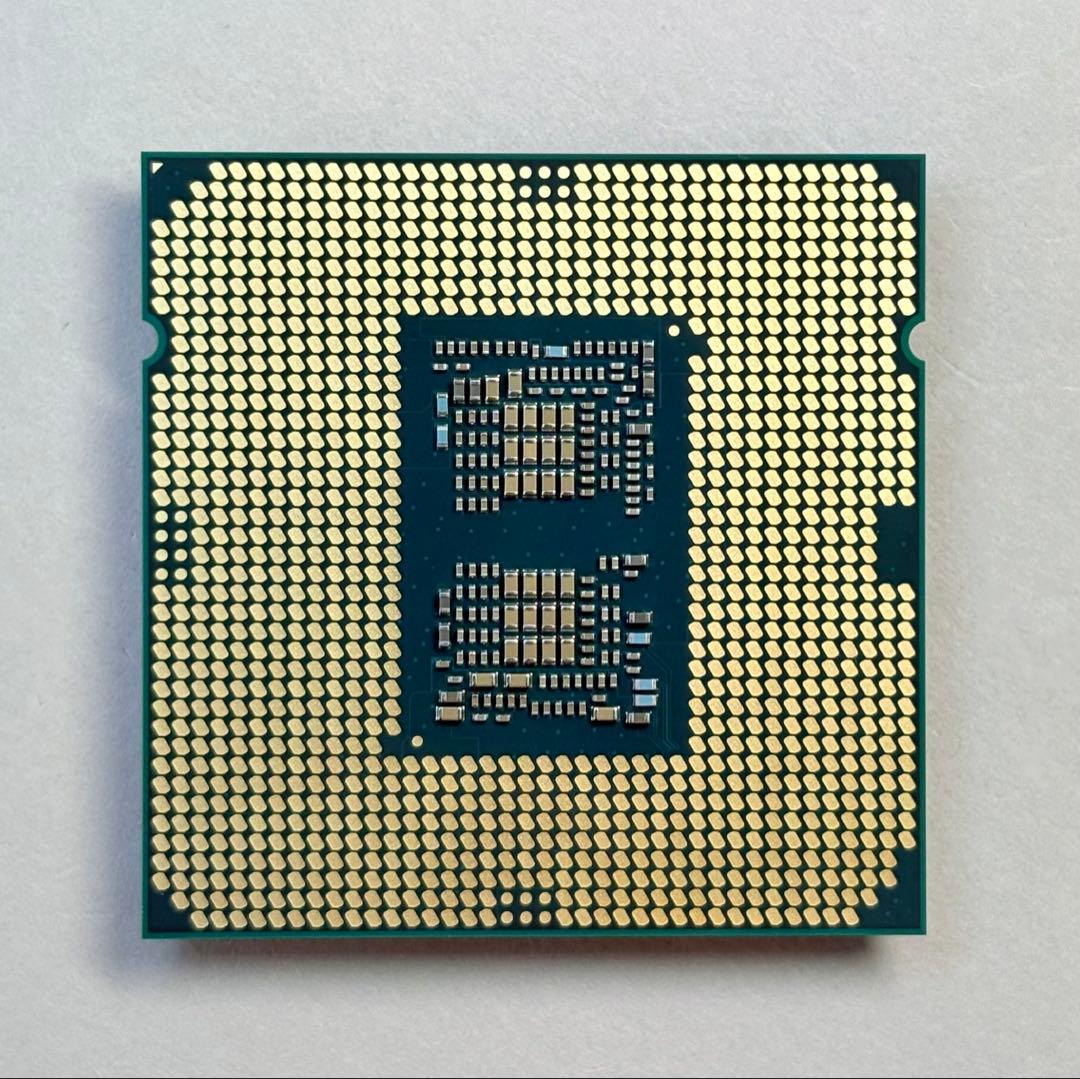 高性能CPU★Intel Comet Lake Xeon W-1250P