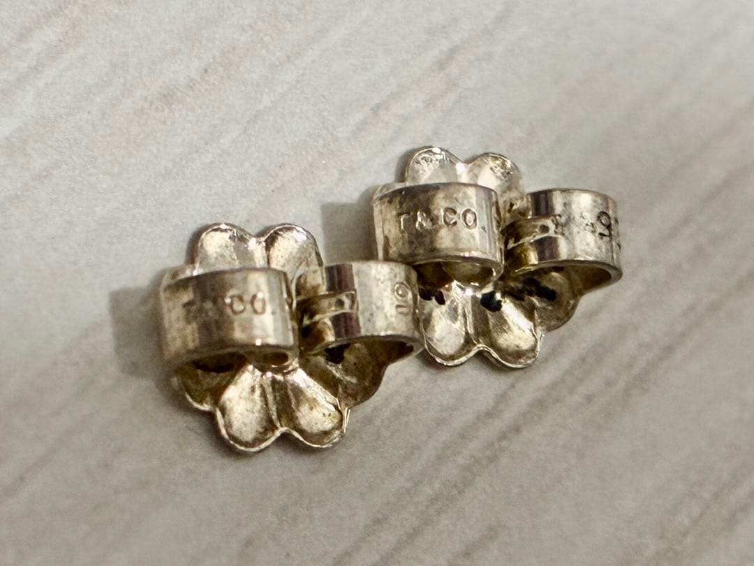 ティファニー サマセット ツイストノット ピアス 925