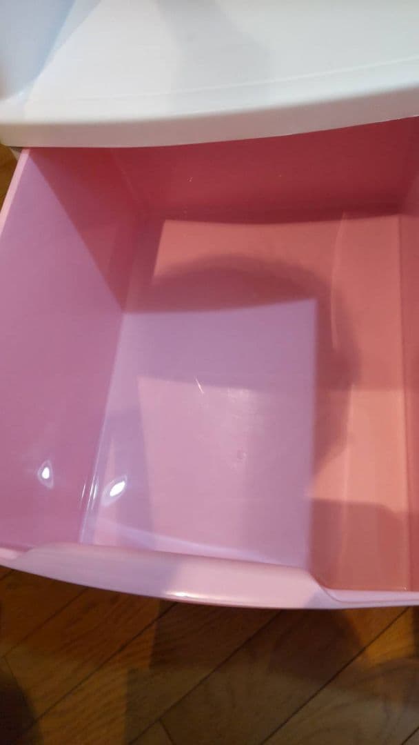 ハローキティ　チェストハンガーラック　アイリスオーヤマ　収納　引出し　サンリオ