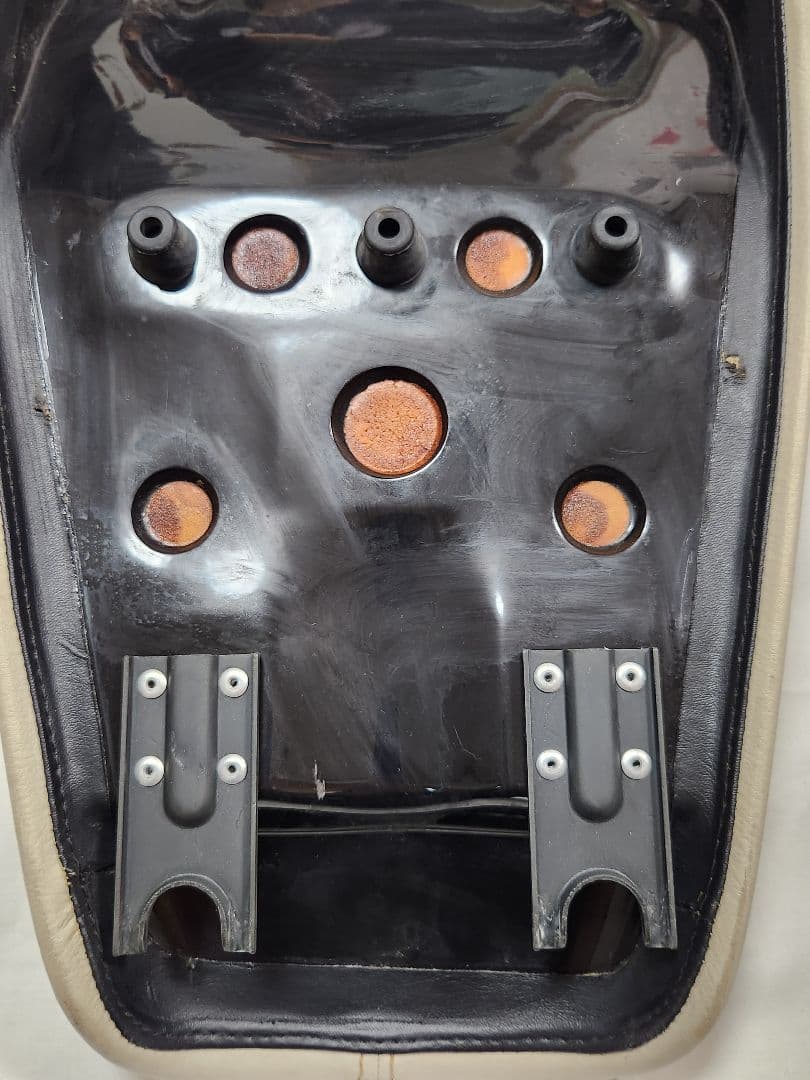 defer　SR400用　シングルシート