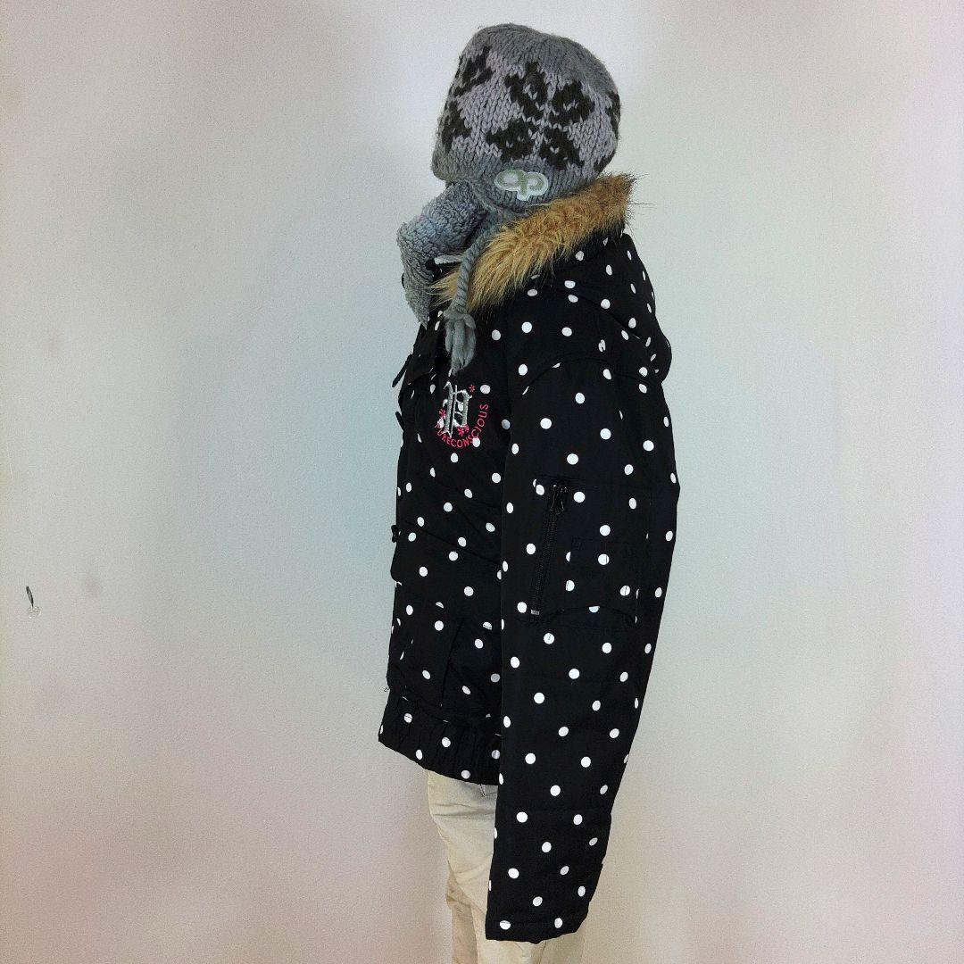 スキーウェア　150cm　女の子　キッズ　子供　ブラック　黒　ドット　ベージュ