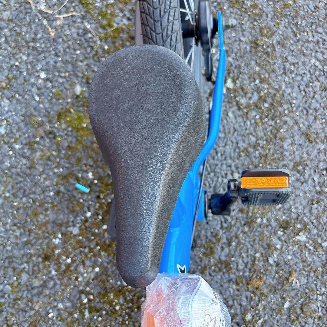 ストライダー 14x ブルー　走行少なめ　部品あり　自宅保管　自転車　人気