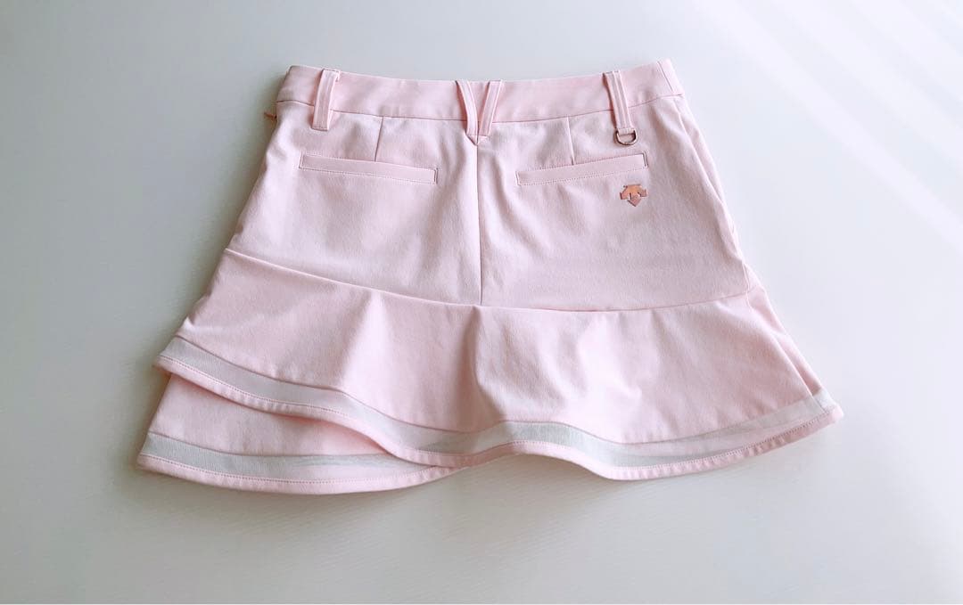 デサントゴルフ　LUXE クリスタルコレクション　ハイネックシャツ　スカート