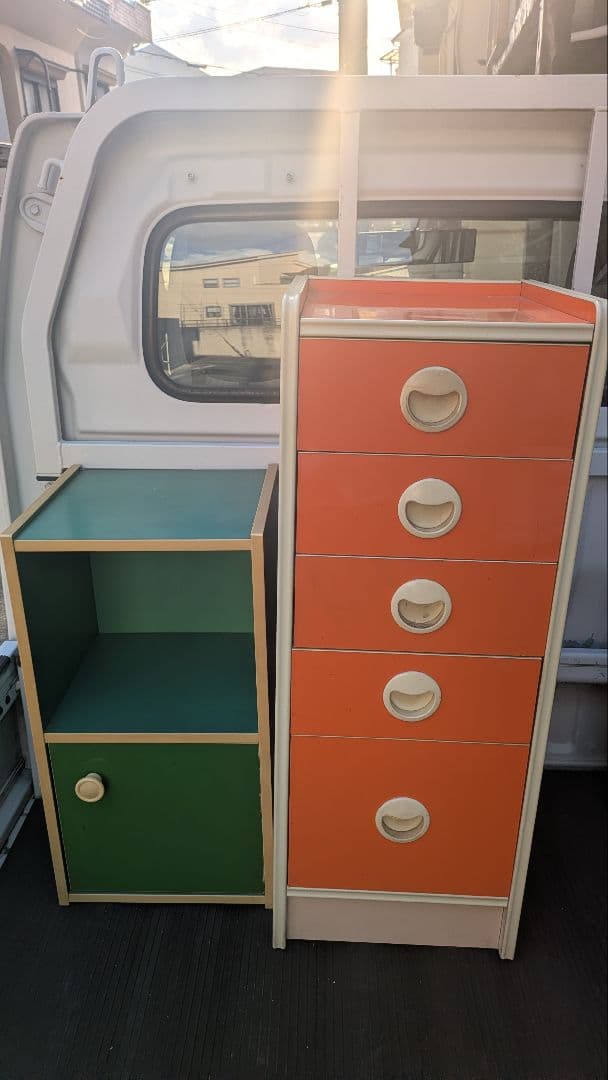 昭和レトロ オレンジ色 引き出し収納 チェスト 箪笥5段と緑レトロポップ 当時物