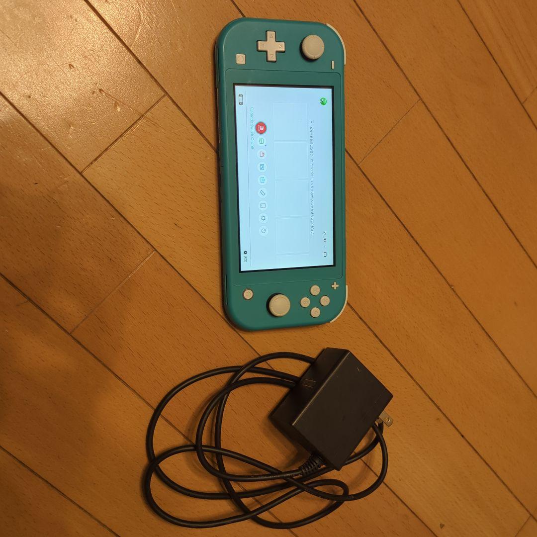 Switch lite キズあり ターコイズ 充電器 32GBメモリカード