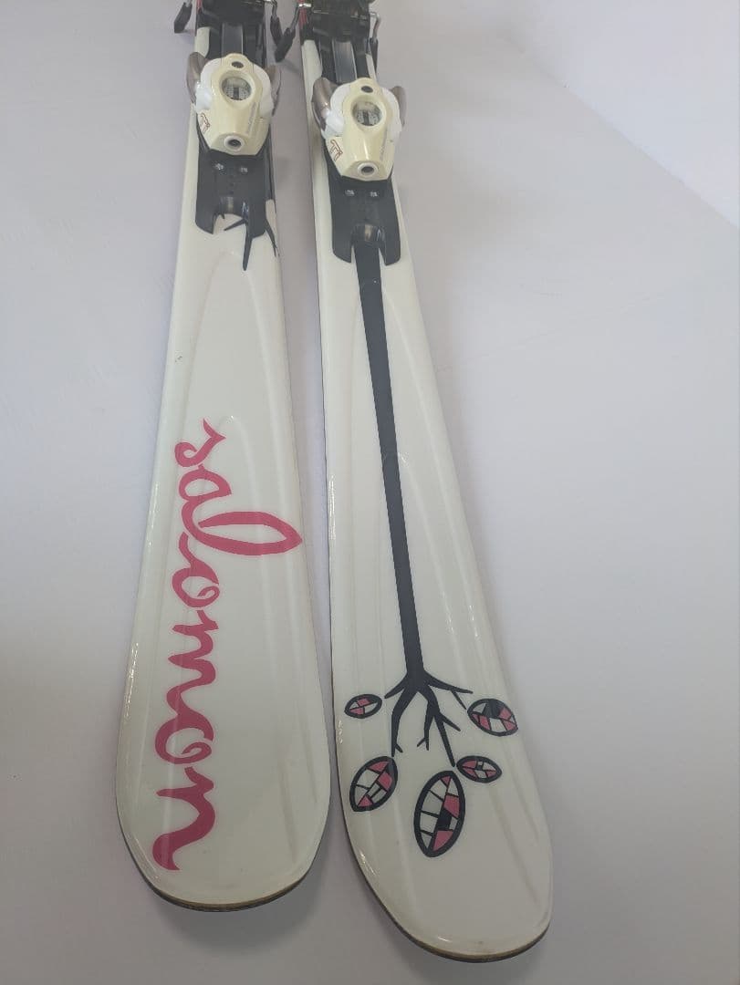 サロモン 141cm カービングスキー arc en ciel ビンディング付