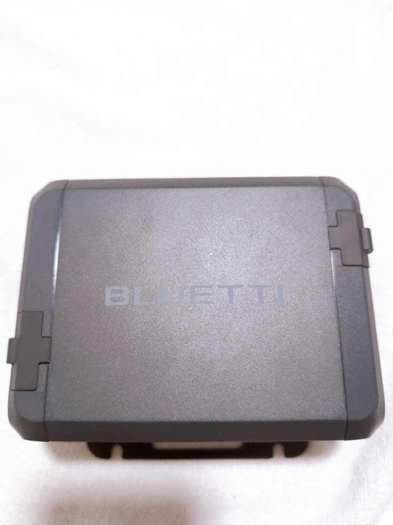 BLUETTI Charger 1 | 560W オルタネーターDC充電器
