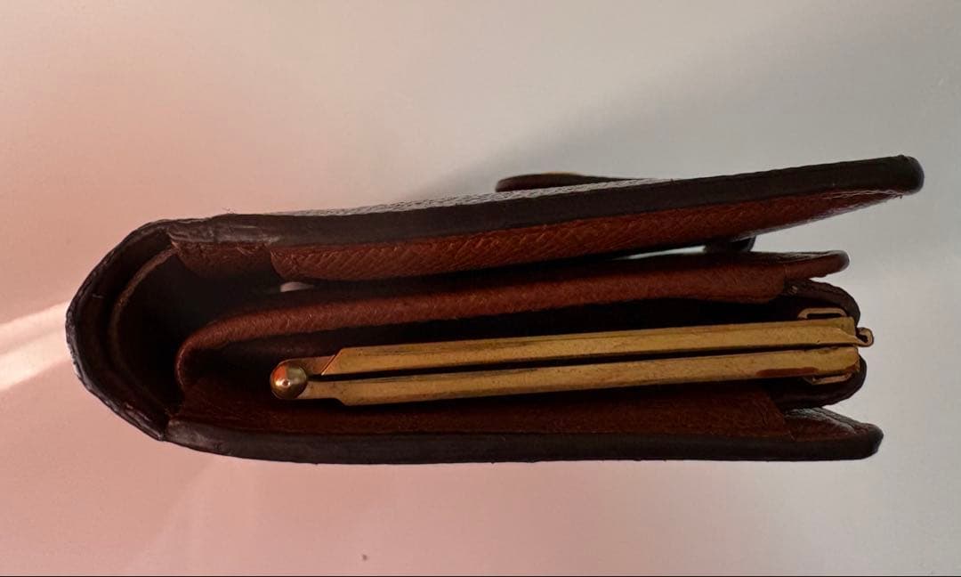 ルイヴィトン財布　二つ折り　モノグラム