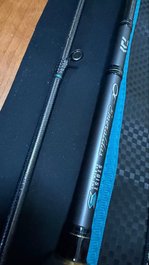 エメラルダス STOIST ST 83M-SMT エギングロッド