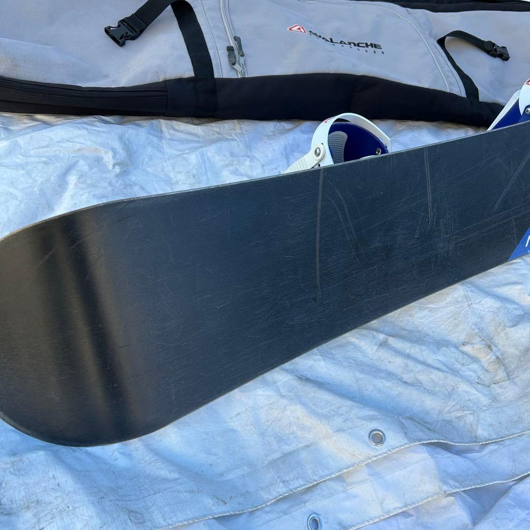 年始価格　明日値段戻します　Salomon Rude スノーボードとバッグセット