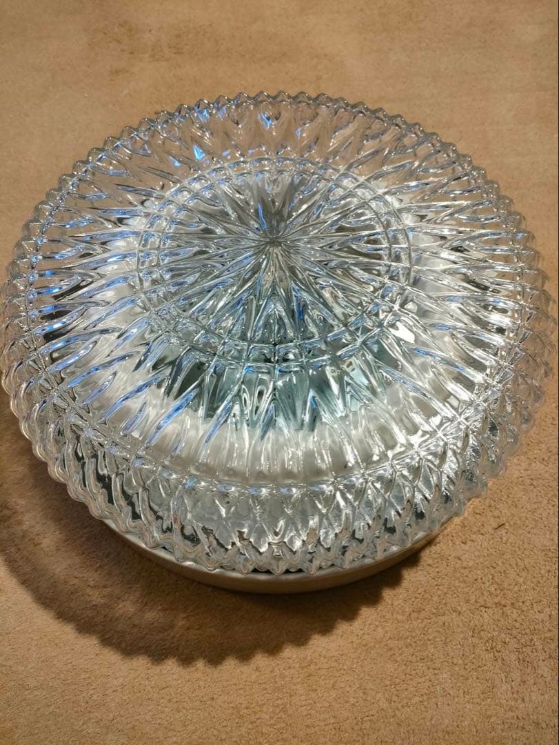 【昭和レトロなガラスの蛍光灯】クリスタルカット/円形ガラスシェード/昭和レトロ