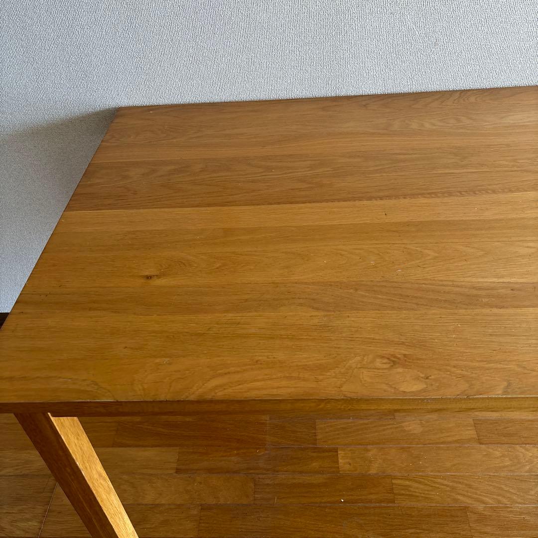 無印良品　無垢材テーブルオーク材