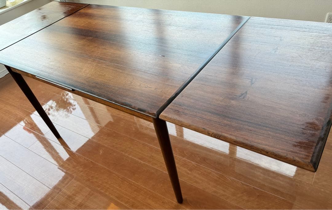 北欧　ローズウッド　ダイニングテーブル　デンマーク製　エクステンション