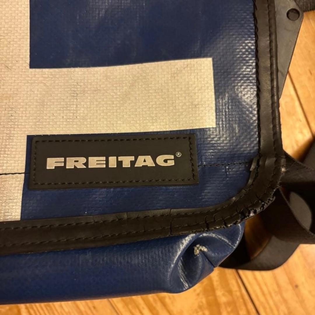FREITAG メッセンジャーバッグ 青白