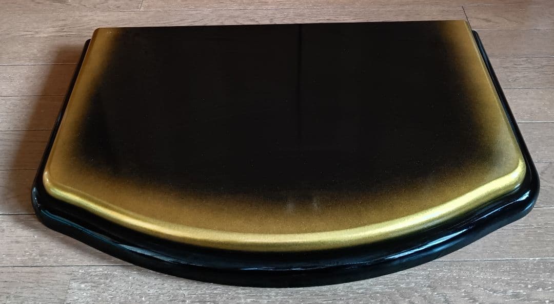 飾り台　鏡面 黒塗り 金ぼかし 　雛人形 五月人形などに