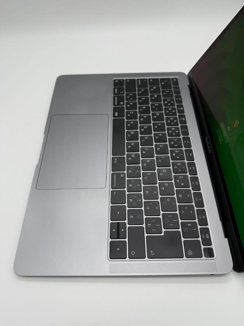 美品 Macbook Air 2018 13インチ A1932