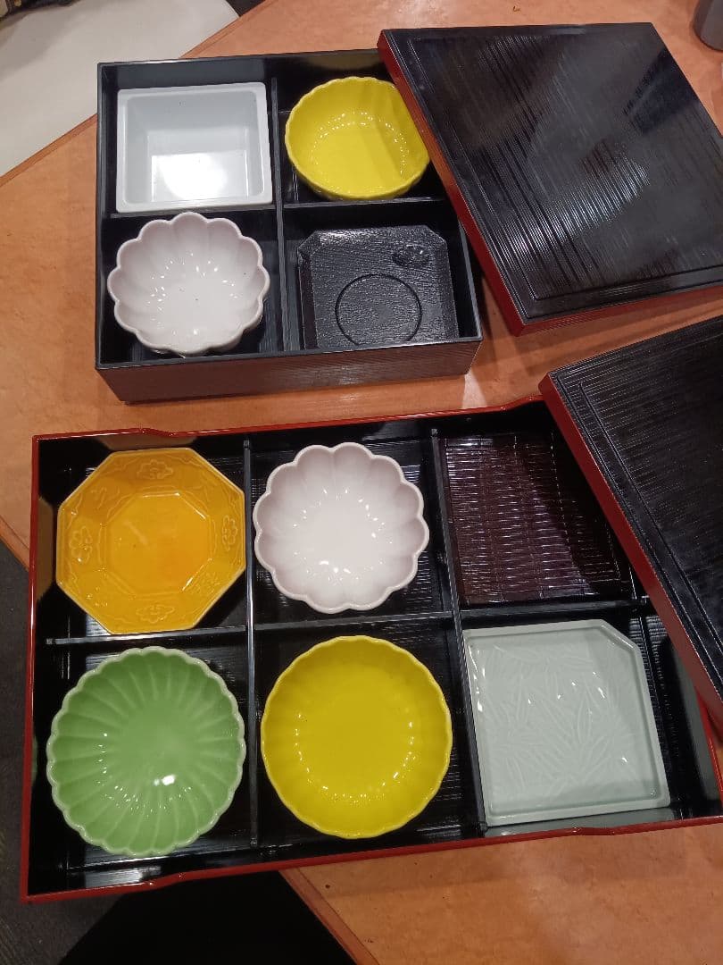 松花堂の器30セット　皿等の中子類（ほぼ新品）