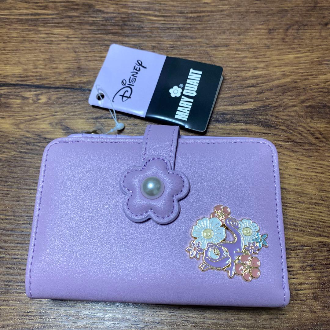 み*え様 新品ディズニーストア　マリークワント ラプンツェル 二つ折り財布　完売