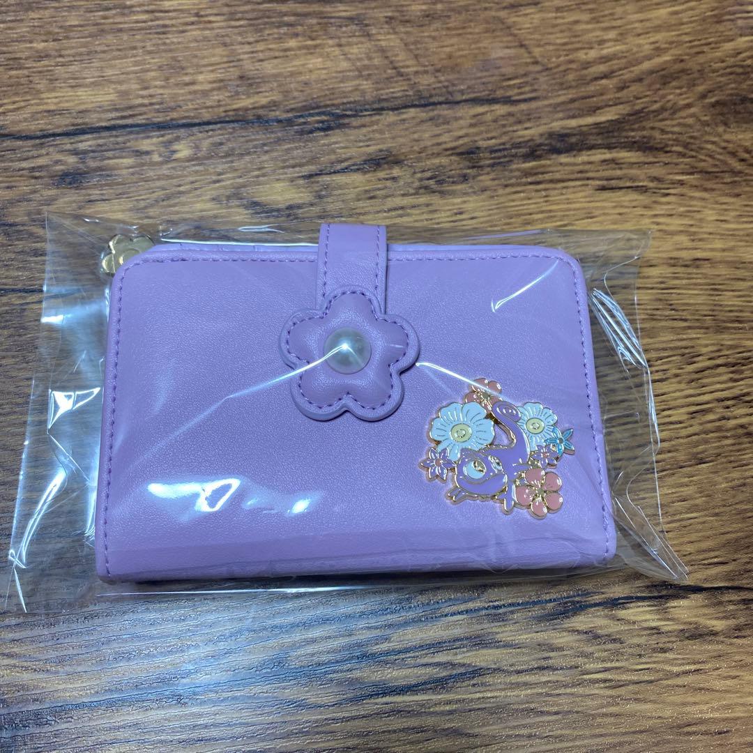 み*え様 新品ディズニーストア　マリークワント ラプンツェル 二つ折り財布　完売