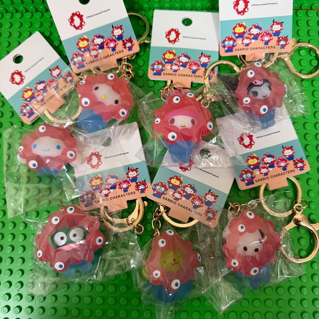 EXPO2025サンリオ ミャクミャク クリアキーホルダー 全７種　コンプリート