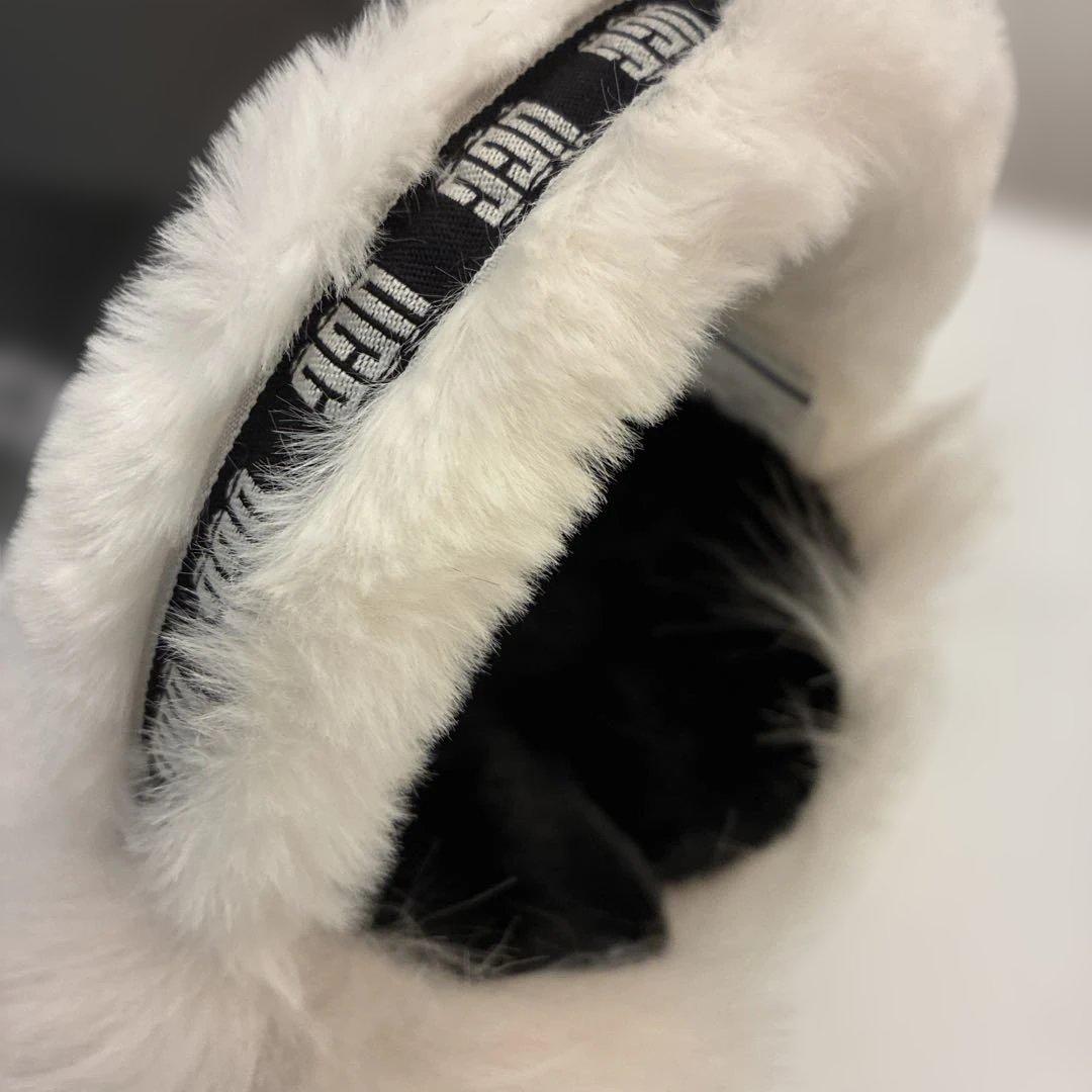 【新品・未使用】UGG 耳当て イヤーマフ