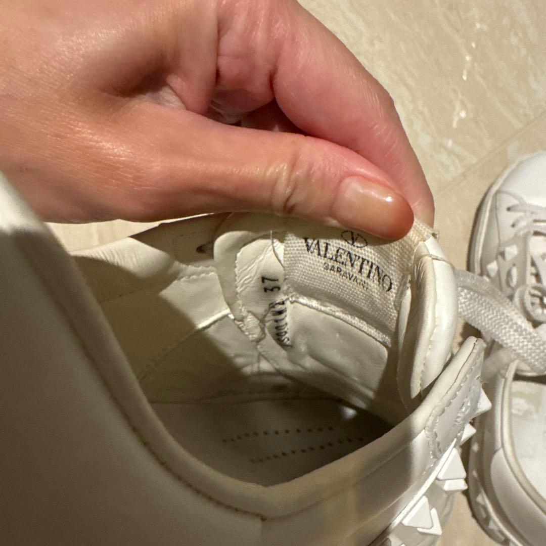 (ASK)Valentiono ロックスタッズホワイトレザーシューズ 37
