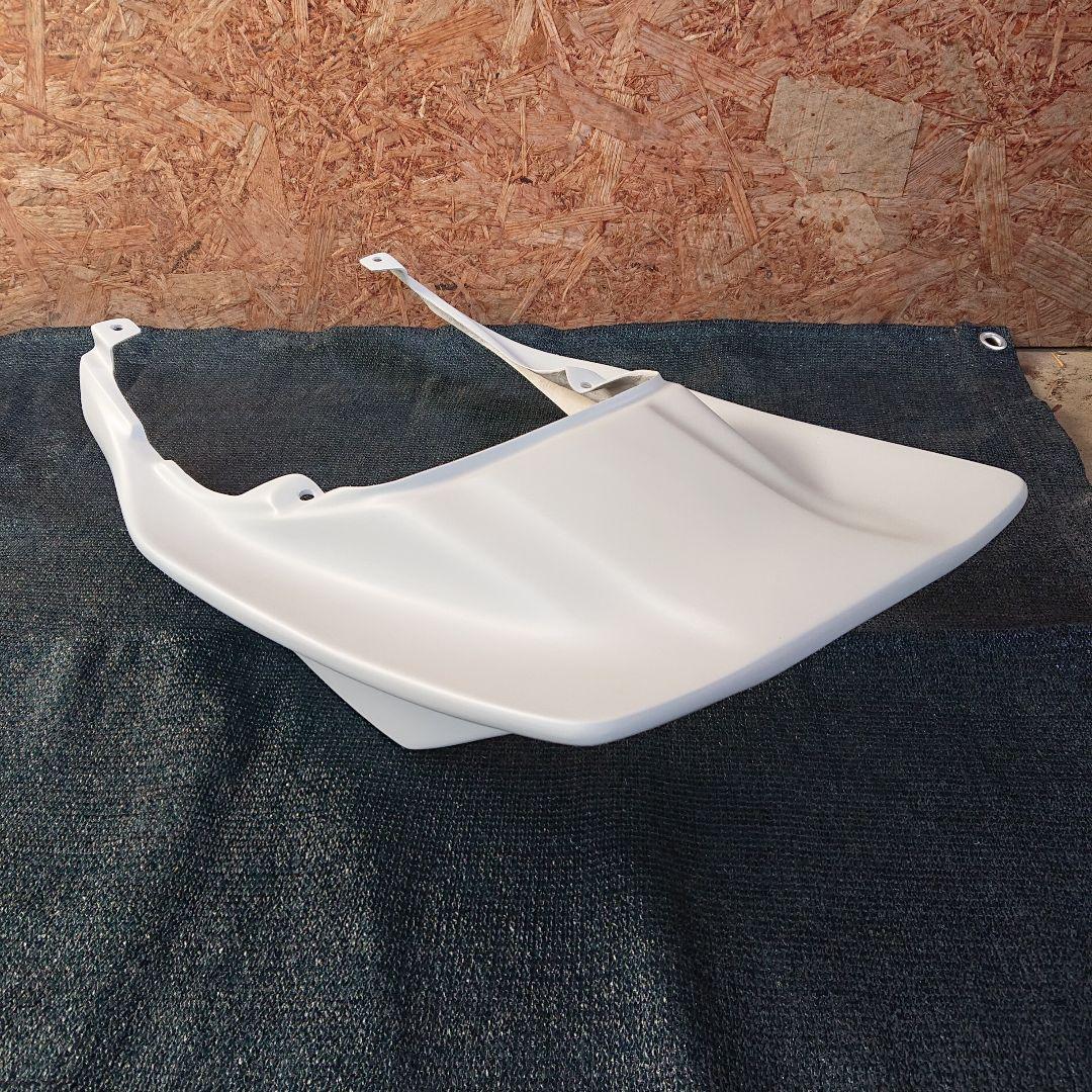 zrx400 zrx-Ⅱ　BEET タイプ　テールカウル　ハネ　ウレタンプラサフ