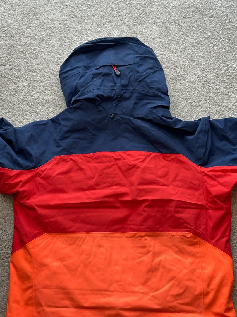 Burton [ak] Swash GORE-TEX 2L ジャケット Sサイズ