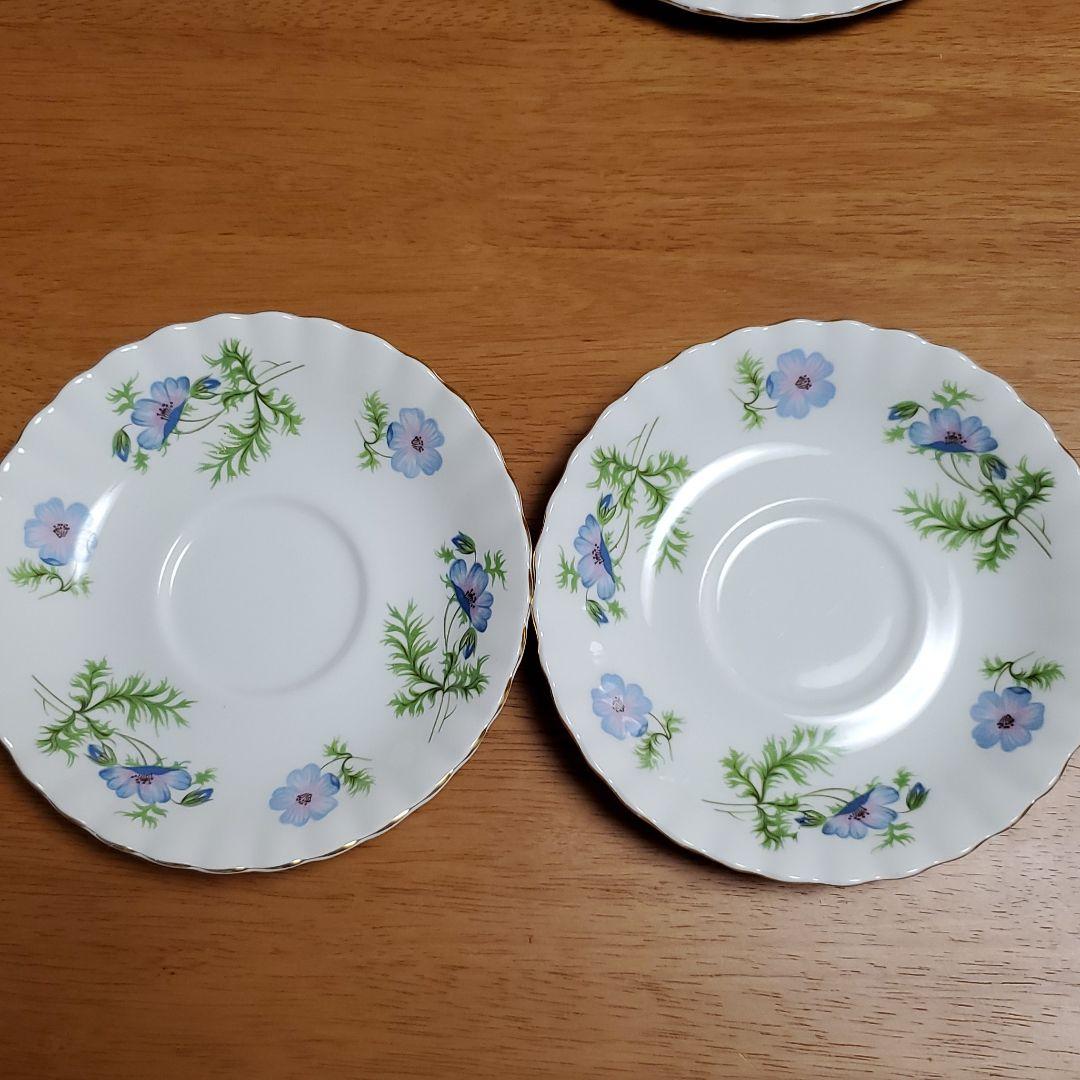 イギリスヴィンテージ食器　リッチモンドティーカップトリオ